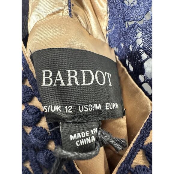 Bardot Morgan Front Slit Lace Cocktail Dress Navy Blue Women's Size 8 - Picture 2 of 5